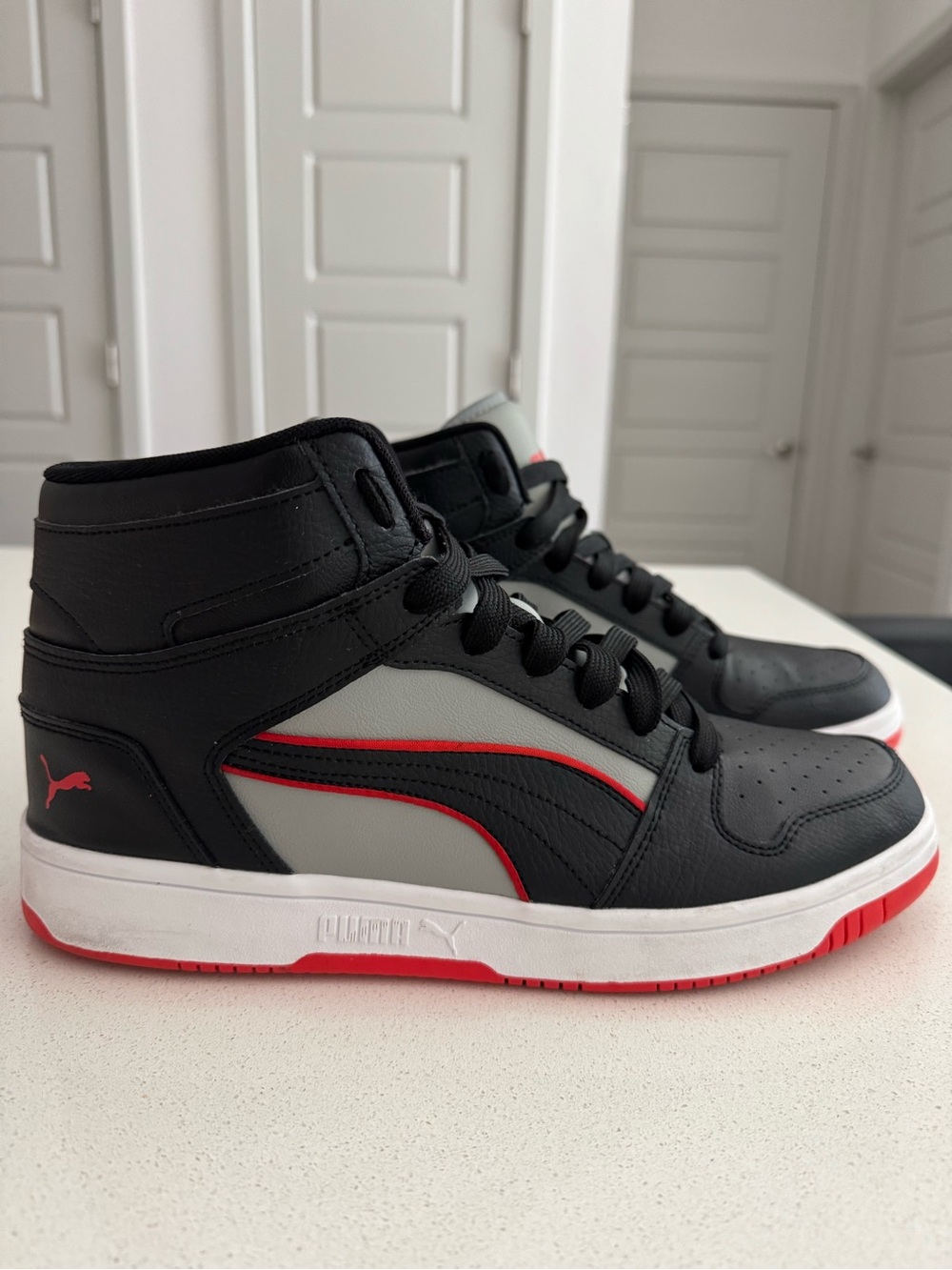 PUMA Men’s Rebound Layup High Top Sneakers - Black/Gray/Red - SZ 11